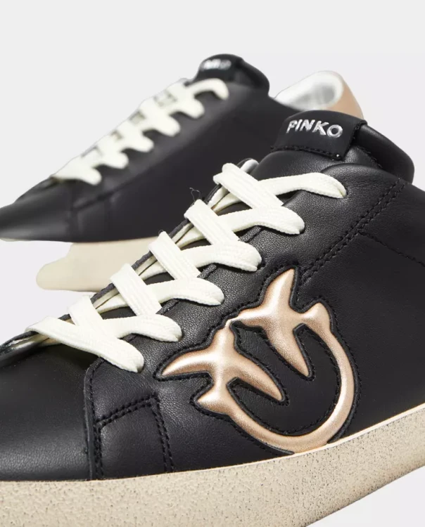 768_10248_kobieta-czarne-sneakersy-seattle-pinko.webp