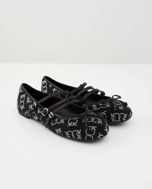 EX-25.02.03-packshoty 217.jpg