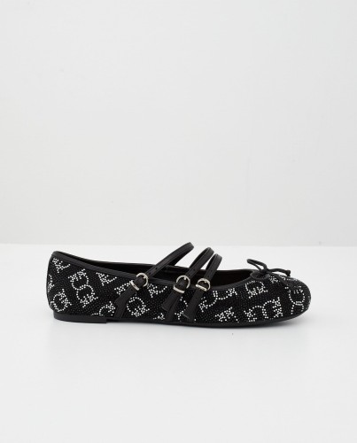 EX-25.02.03-packshoty 216.jpg