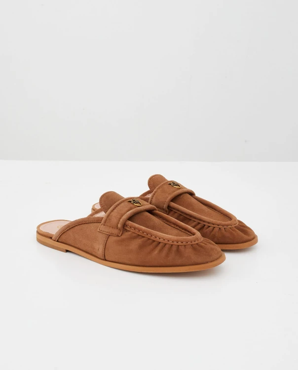 EX-25.02.03-packshoty 229.jpg