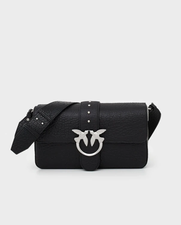 768_1024_damska-czarna-skorzana-torebka-love-bag-slouchy-pinko.webp